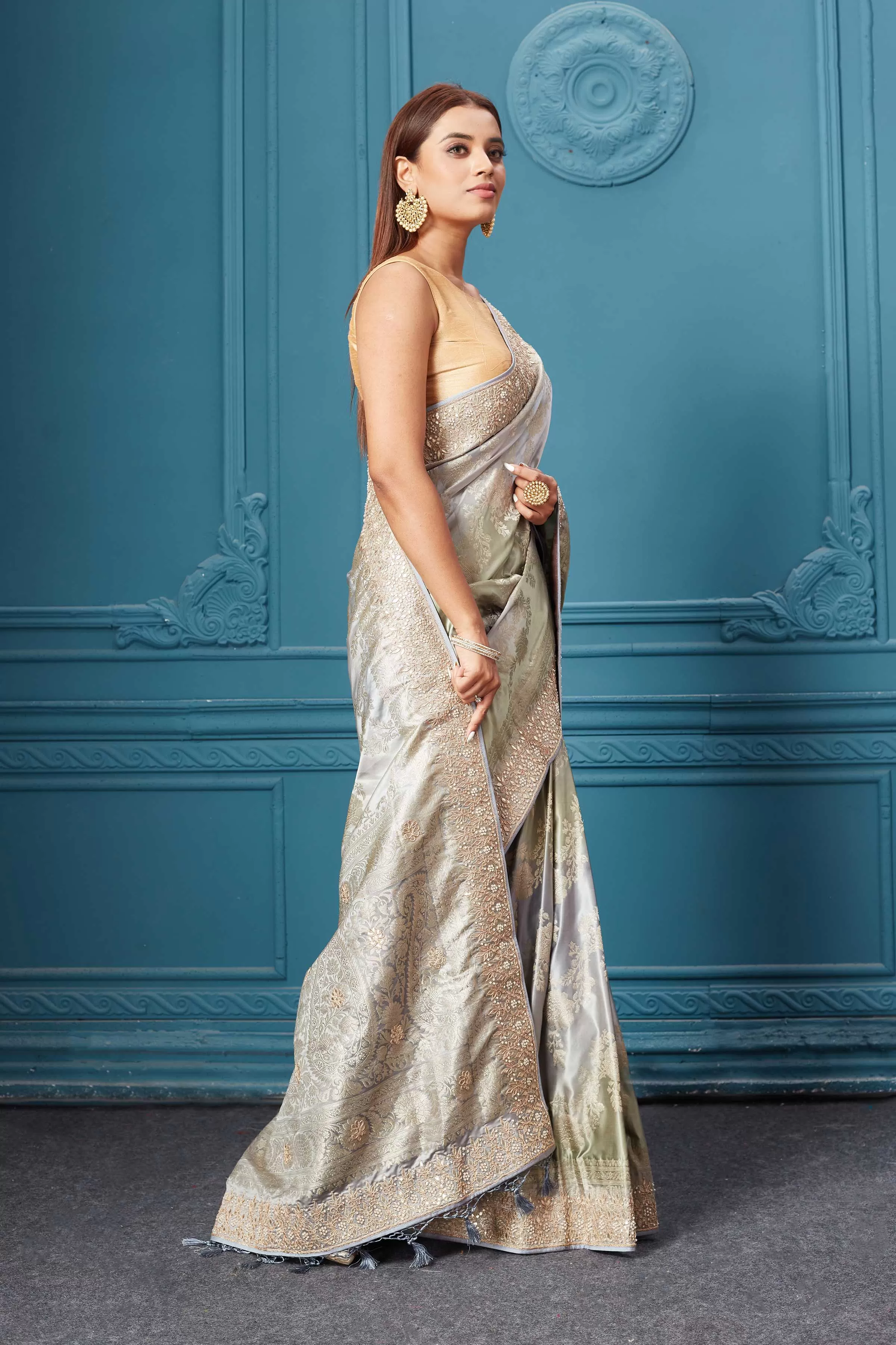 91A066 Grey Mashru Banarasi Saree with Embroidery