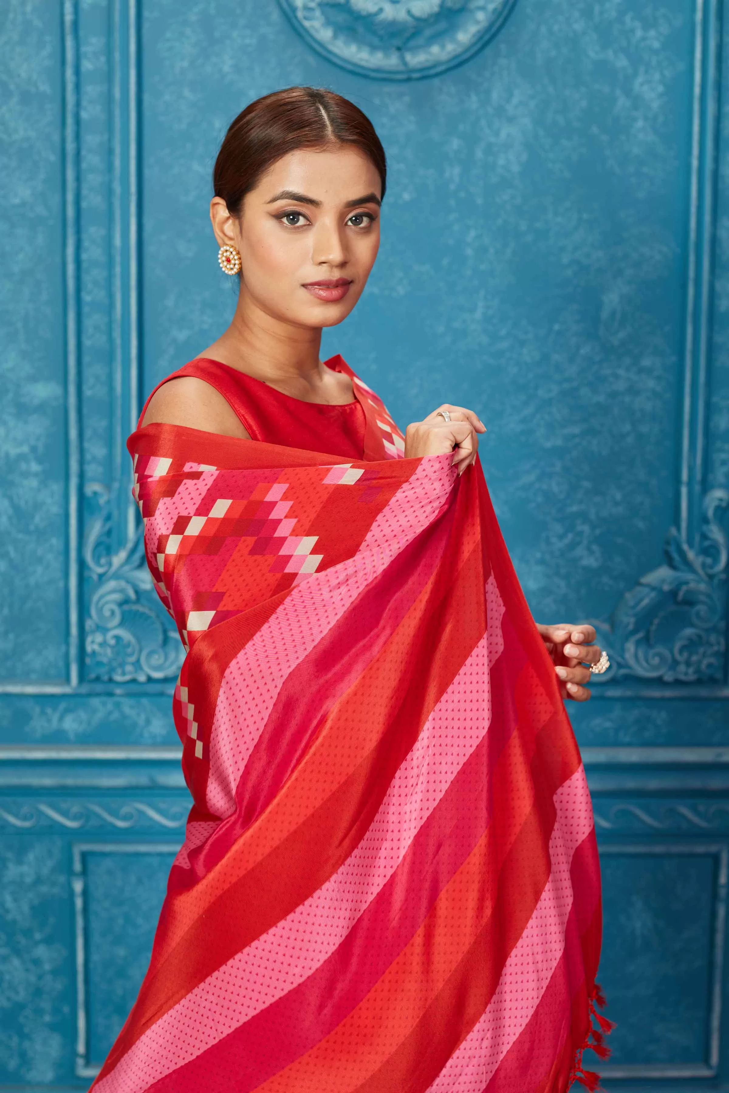 91A277 Red and Pink Printed Crepe Silk Saree