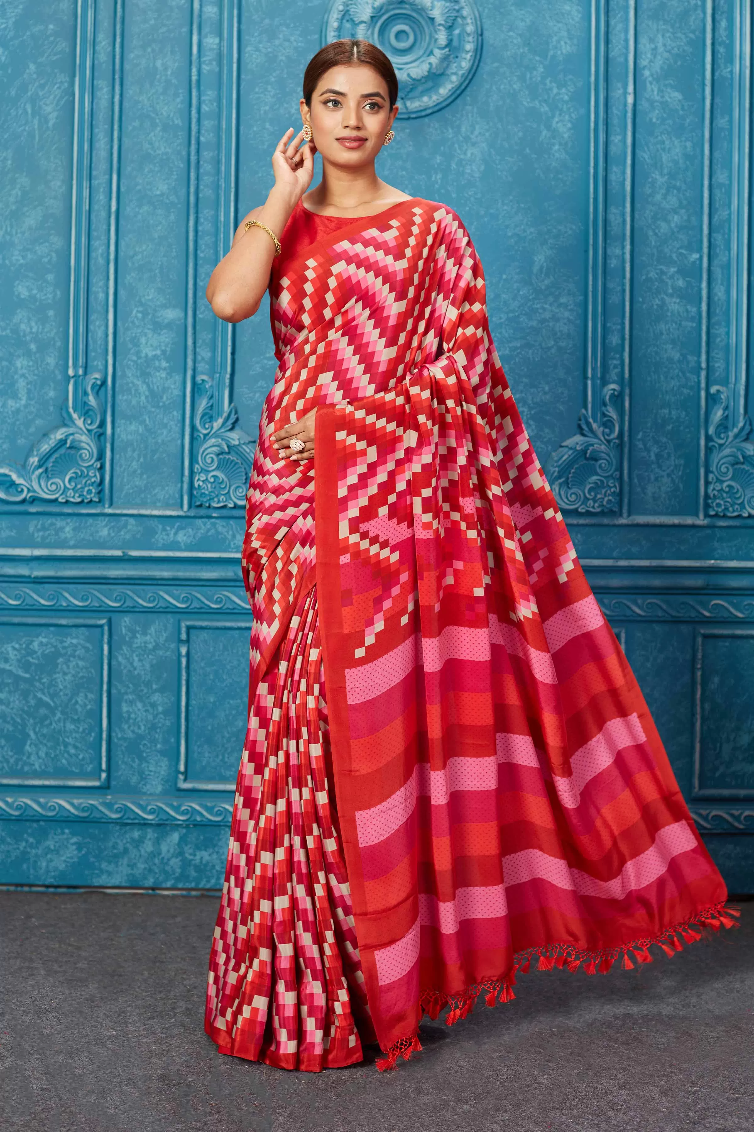 91A277 Red and Pink Printed Crepe Silk Saree