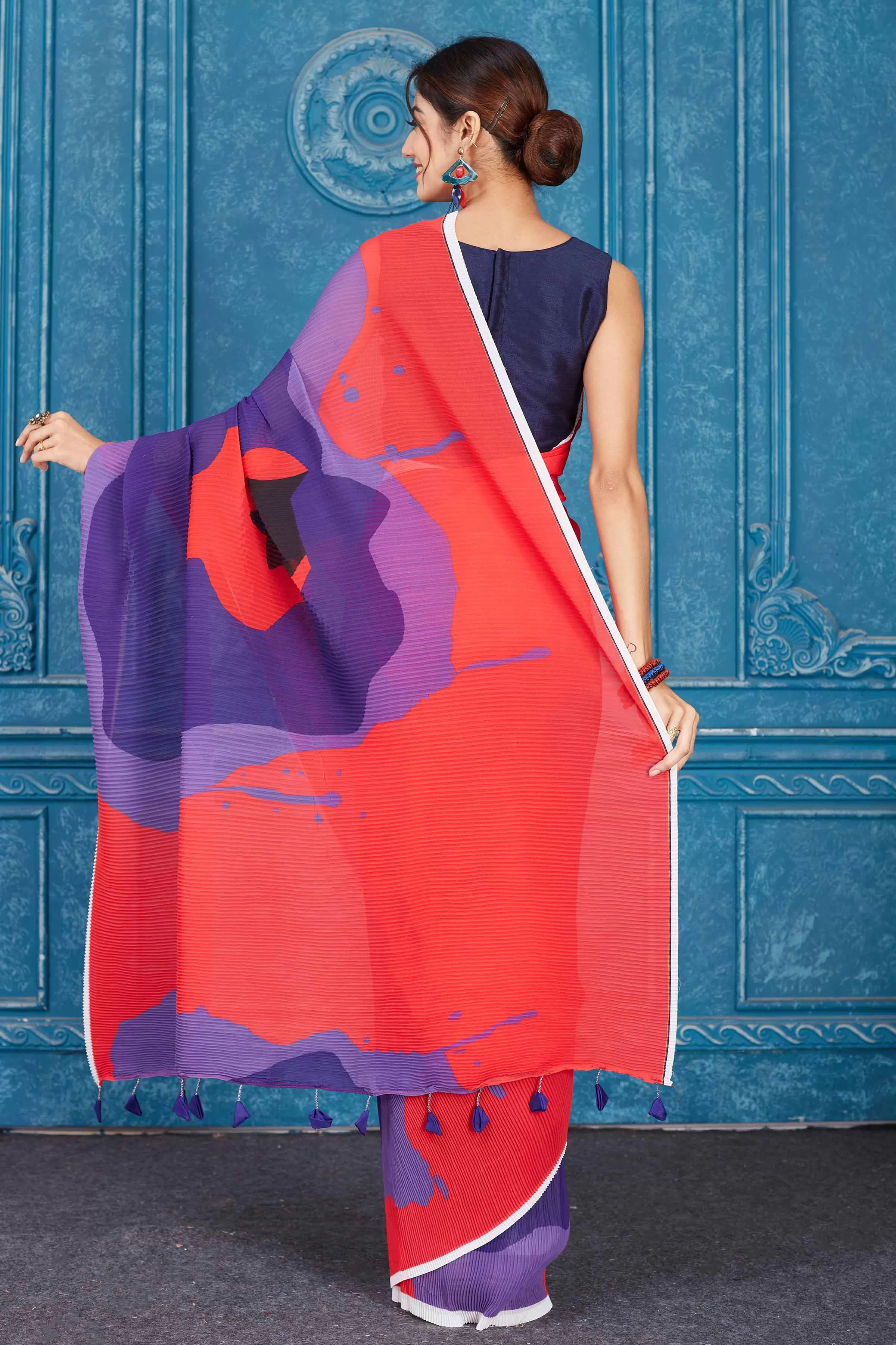 91A305 Red and Purple Abstract Print Crushed Georgette Sari