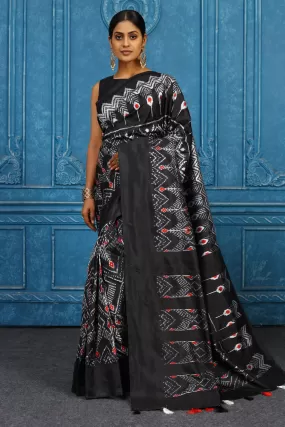 91A445 Black and White Pochampally Ikkat Silk Saree