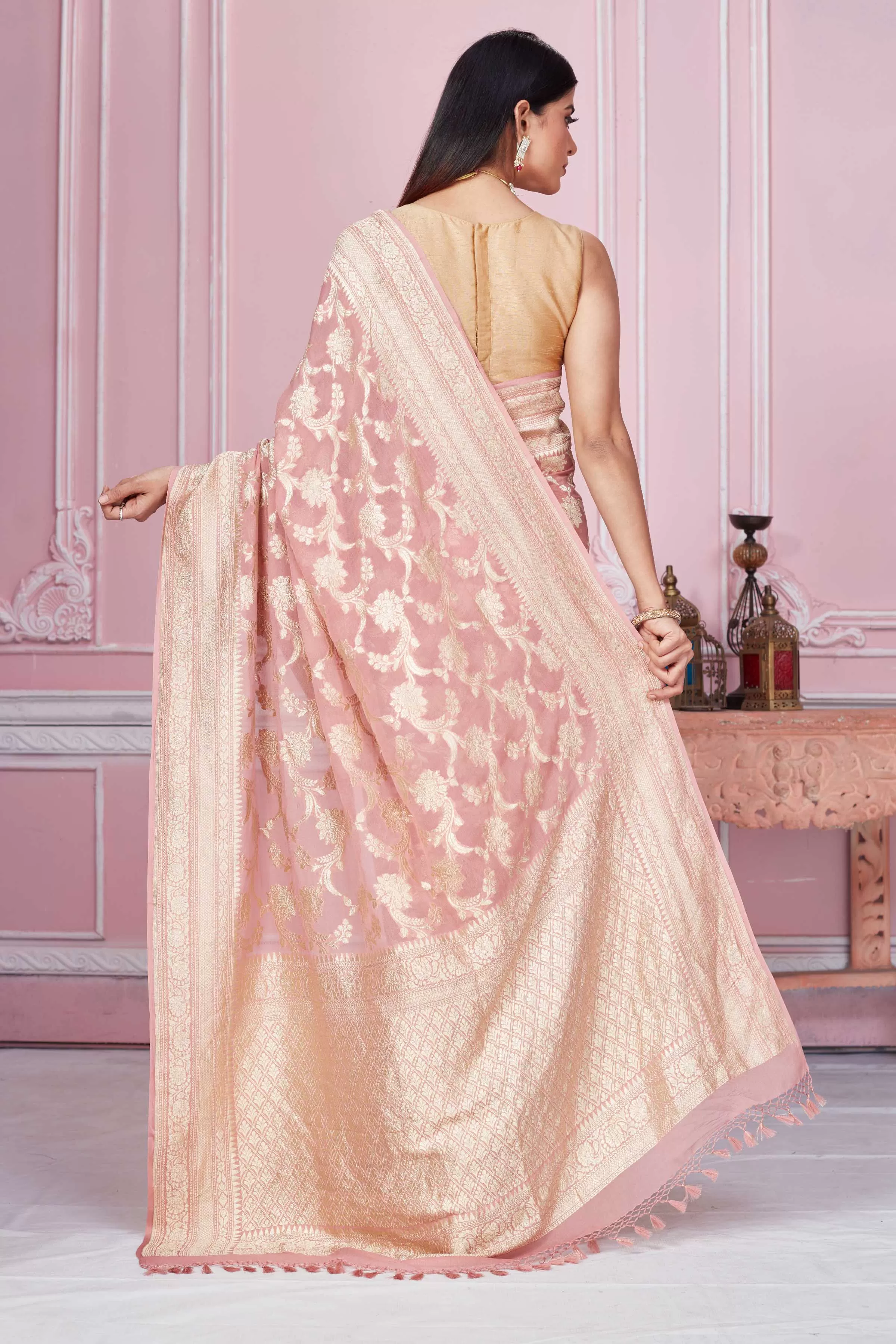 92A245 Dusty Pink Banarasi Saree With Floral Zari Jaal