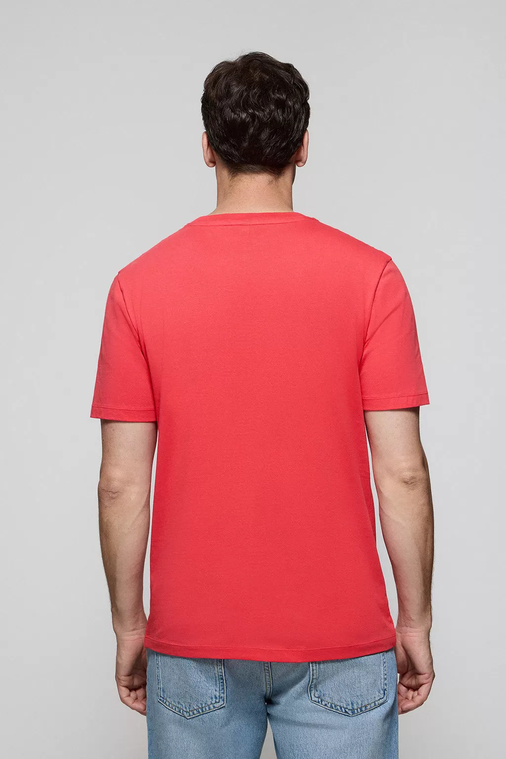 Camiseta Surfer loose fit coral con logo minimal engomado Polo Club