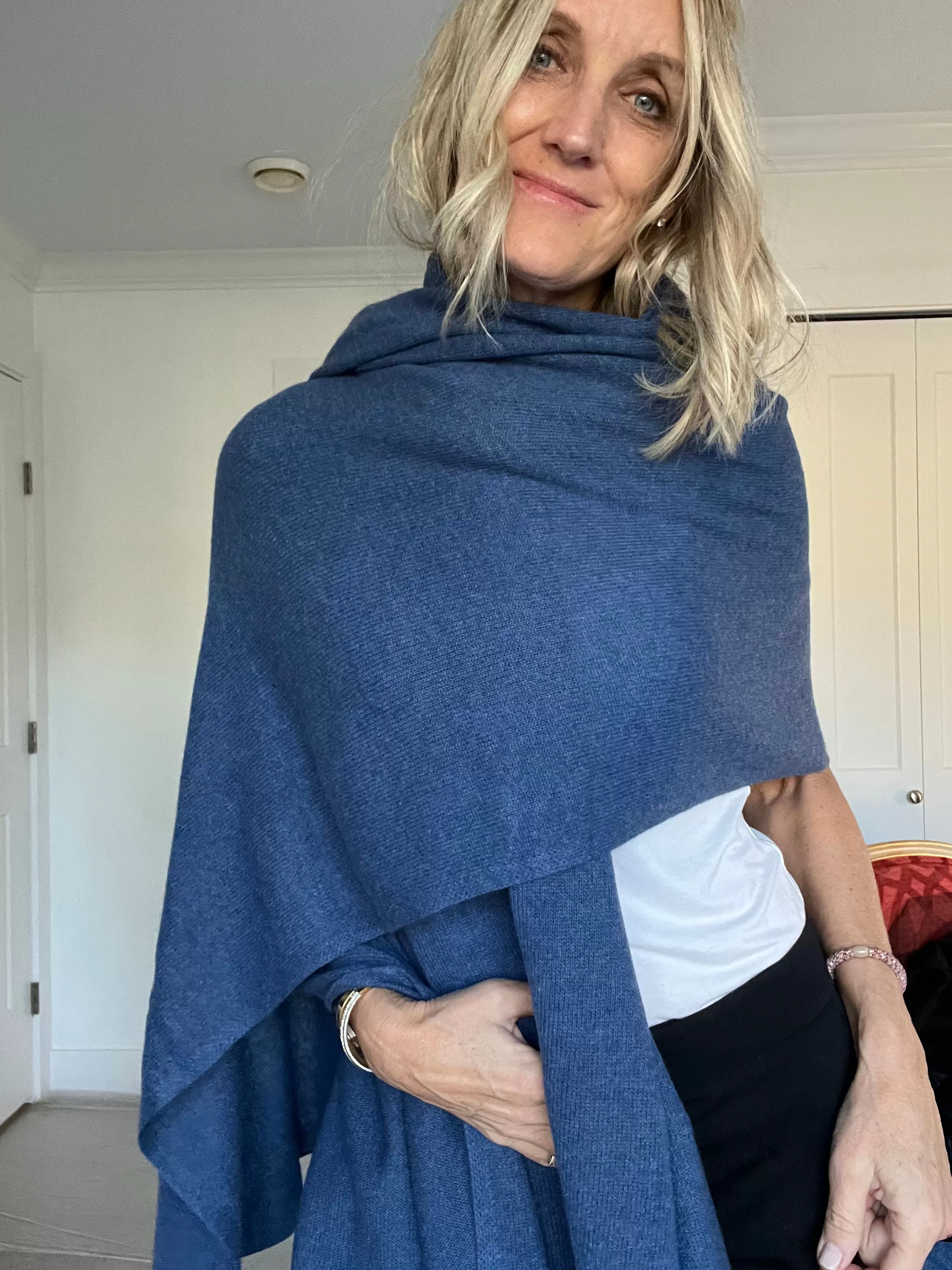 Cashmere Euro Wrap | Dark Denim