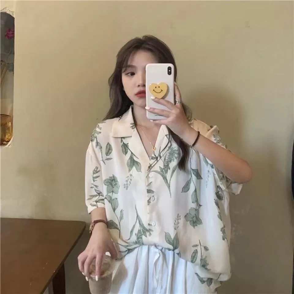 Floral Short Sleeve Blouse