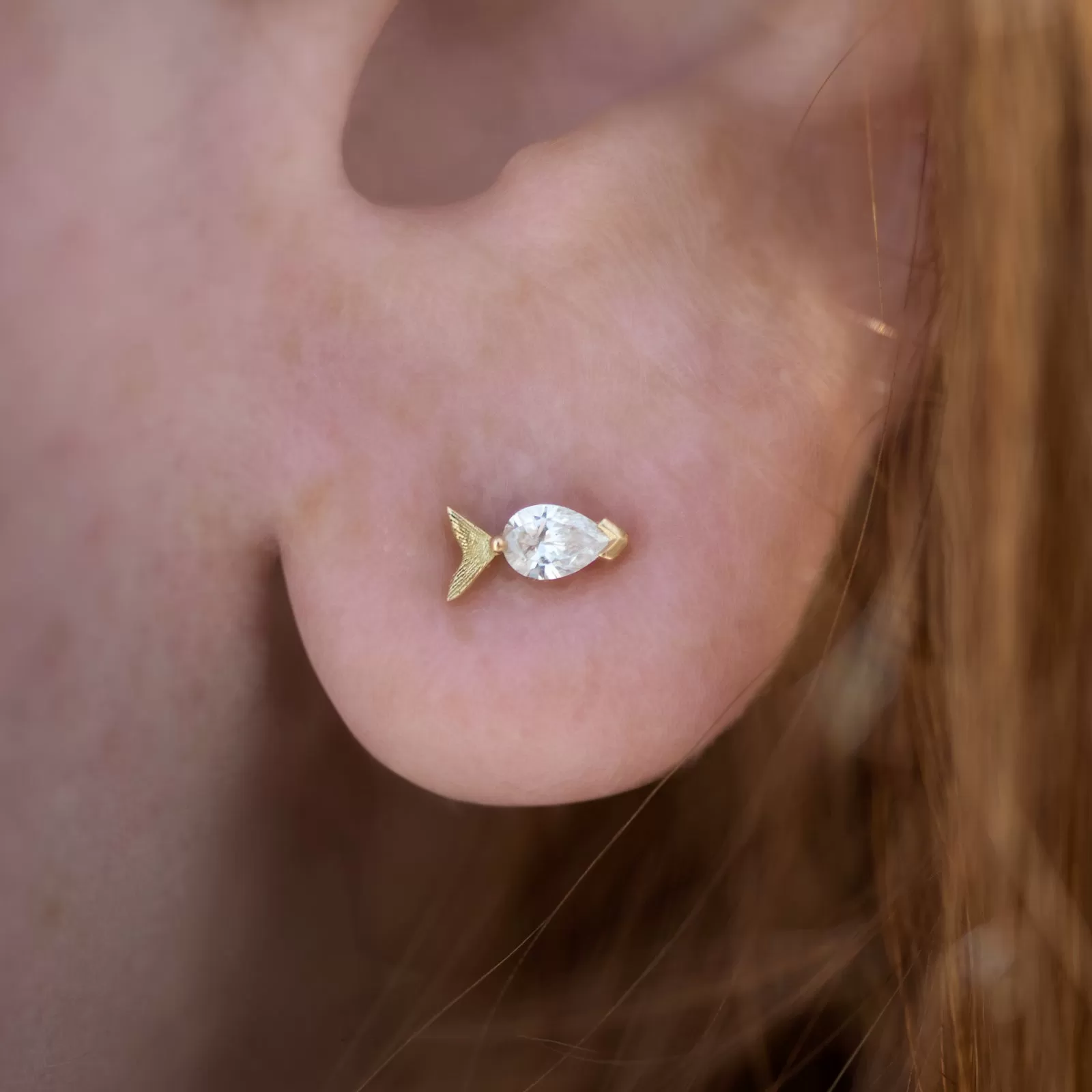 Goldfish Diamond Studs - Earrings with Pear Cut Diamonds