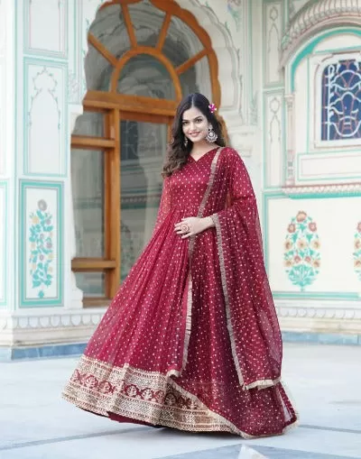 Maroon Jacquard Butti Zari Work Anarkali Gown With Dupatta 2Pc