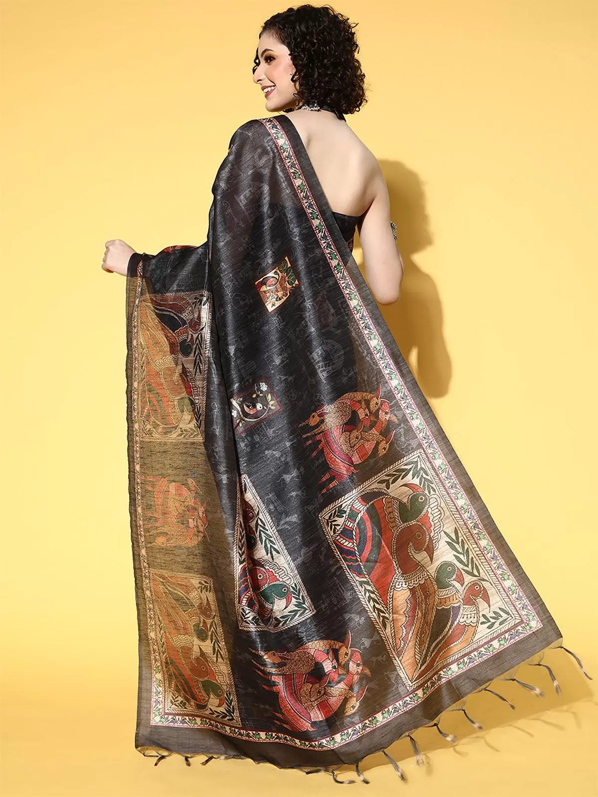 Odette Women Manipuri Silk Black Printed Designer Saree With Blouse Piece