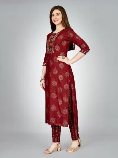 Plus Size Maroon Rayon Foil Print Kurti Pant Set Of 2