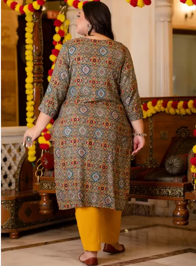 Plus Size Multicolor Front Slit Straight Kurti