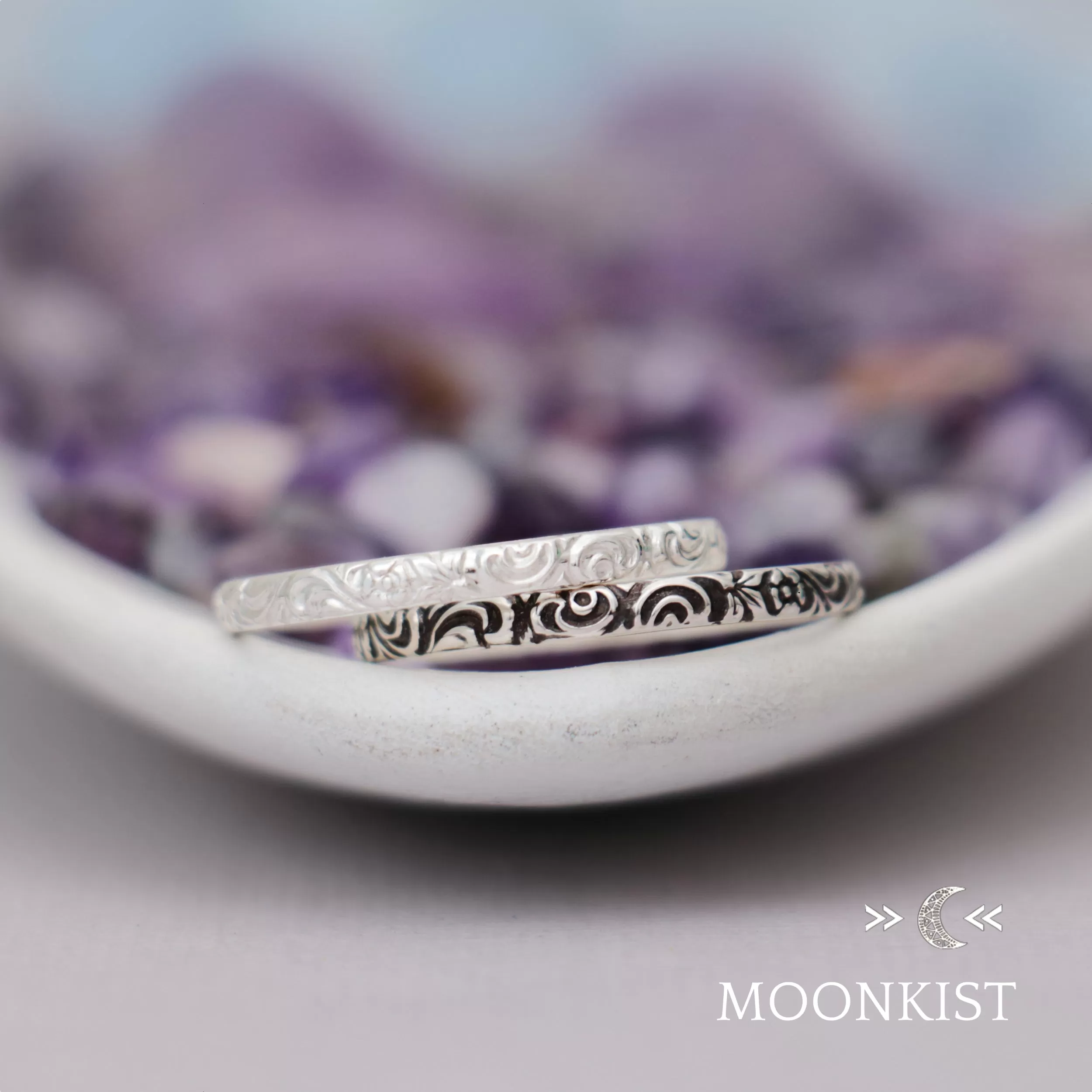 Retro Style Paisley Flower Wedding Band | Moonkist Designs