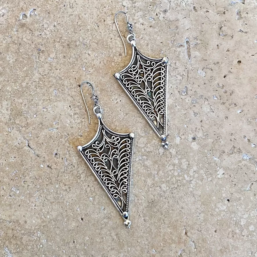 Silver Arrowhead Filigree Earrings