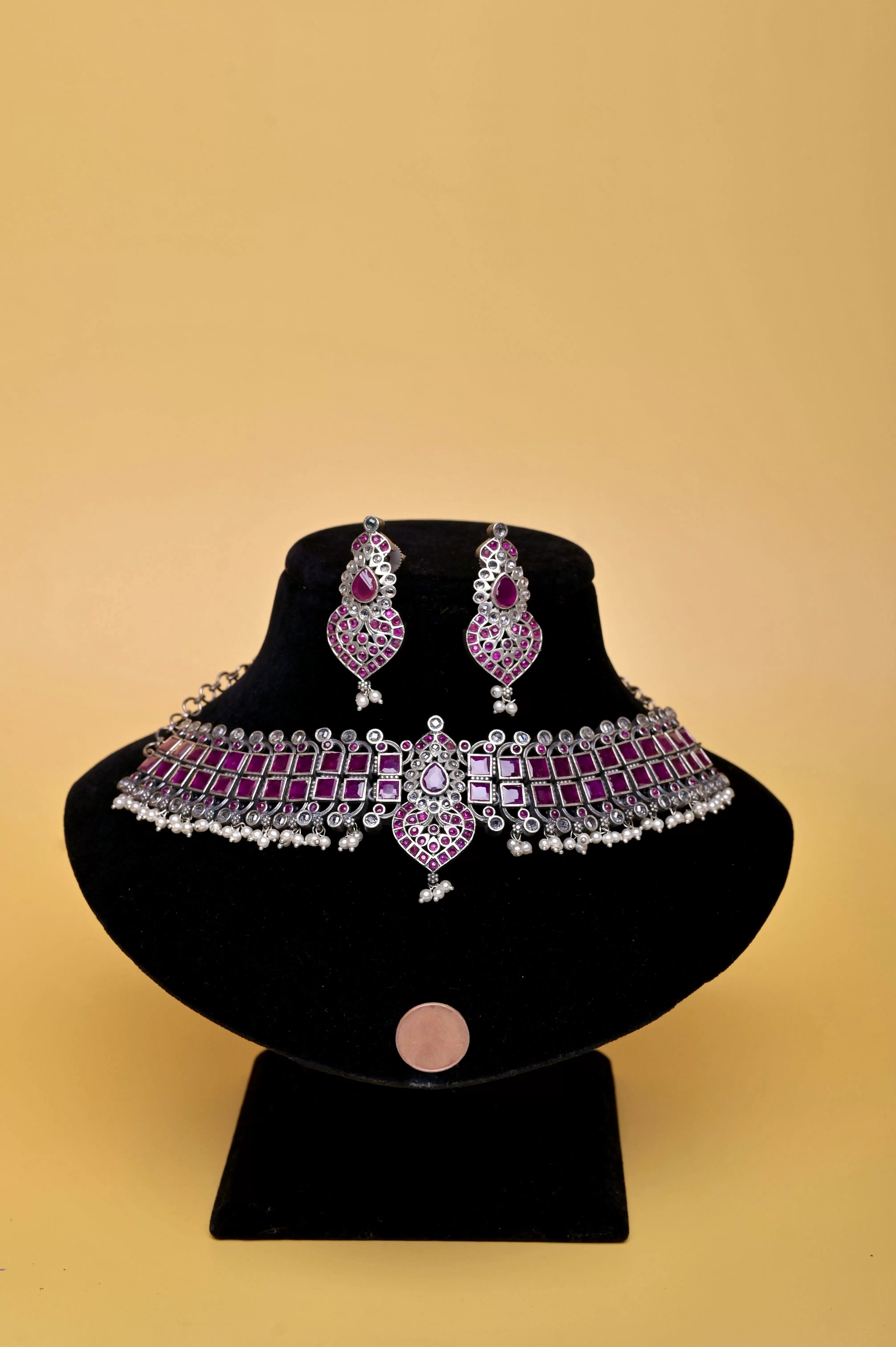 Silver Choker with Darjeeling Stone Work