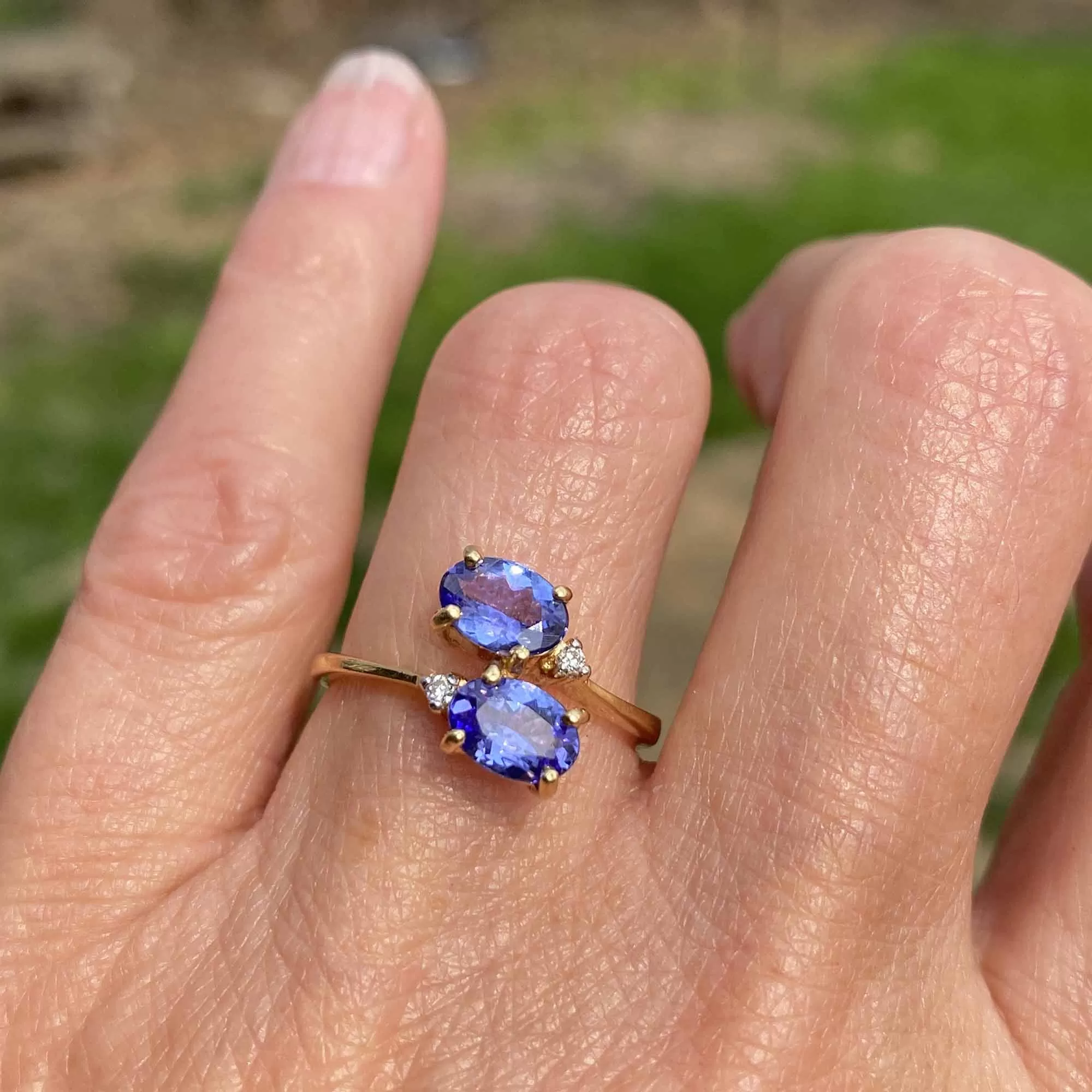 Toi et Moi 18K Gold Diamond Tanzanite Ring