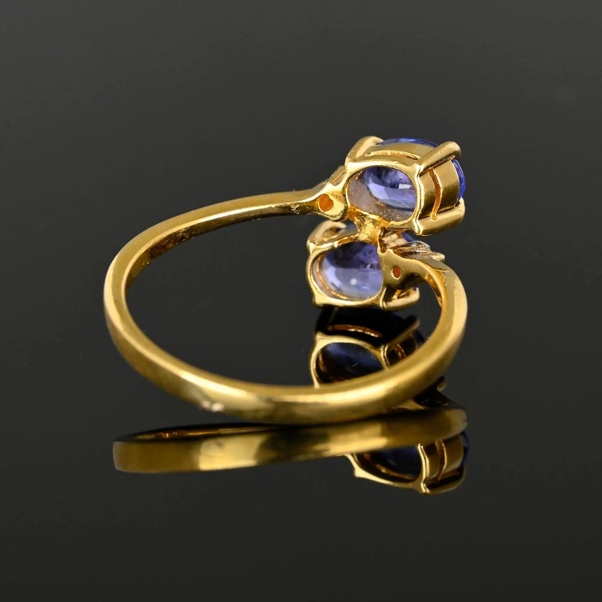 Toi et Moi 18K Gold Diamond Tanzanite Ring