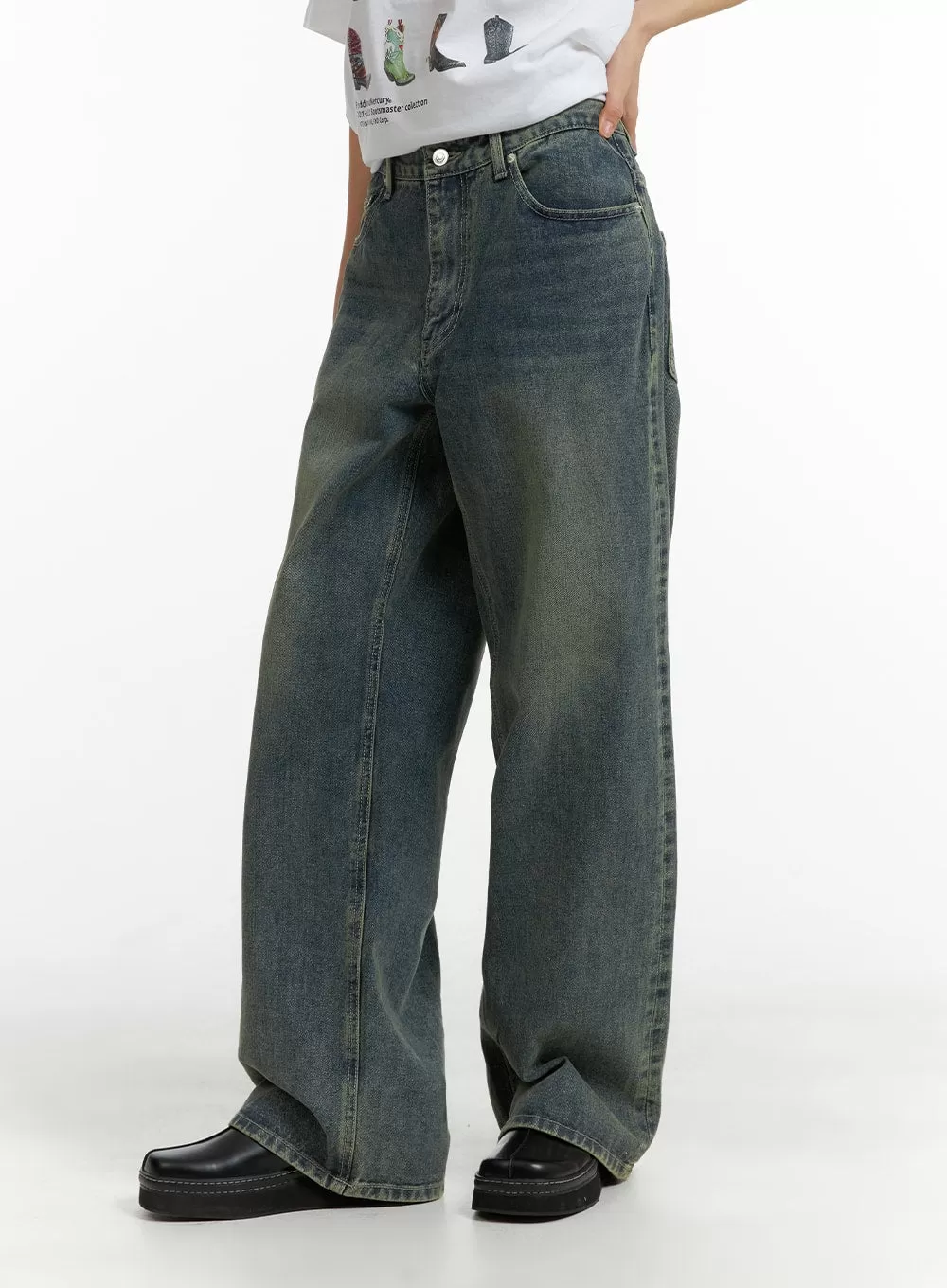 Urban Chic Washed Straight Unisex Jeans CM407