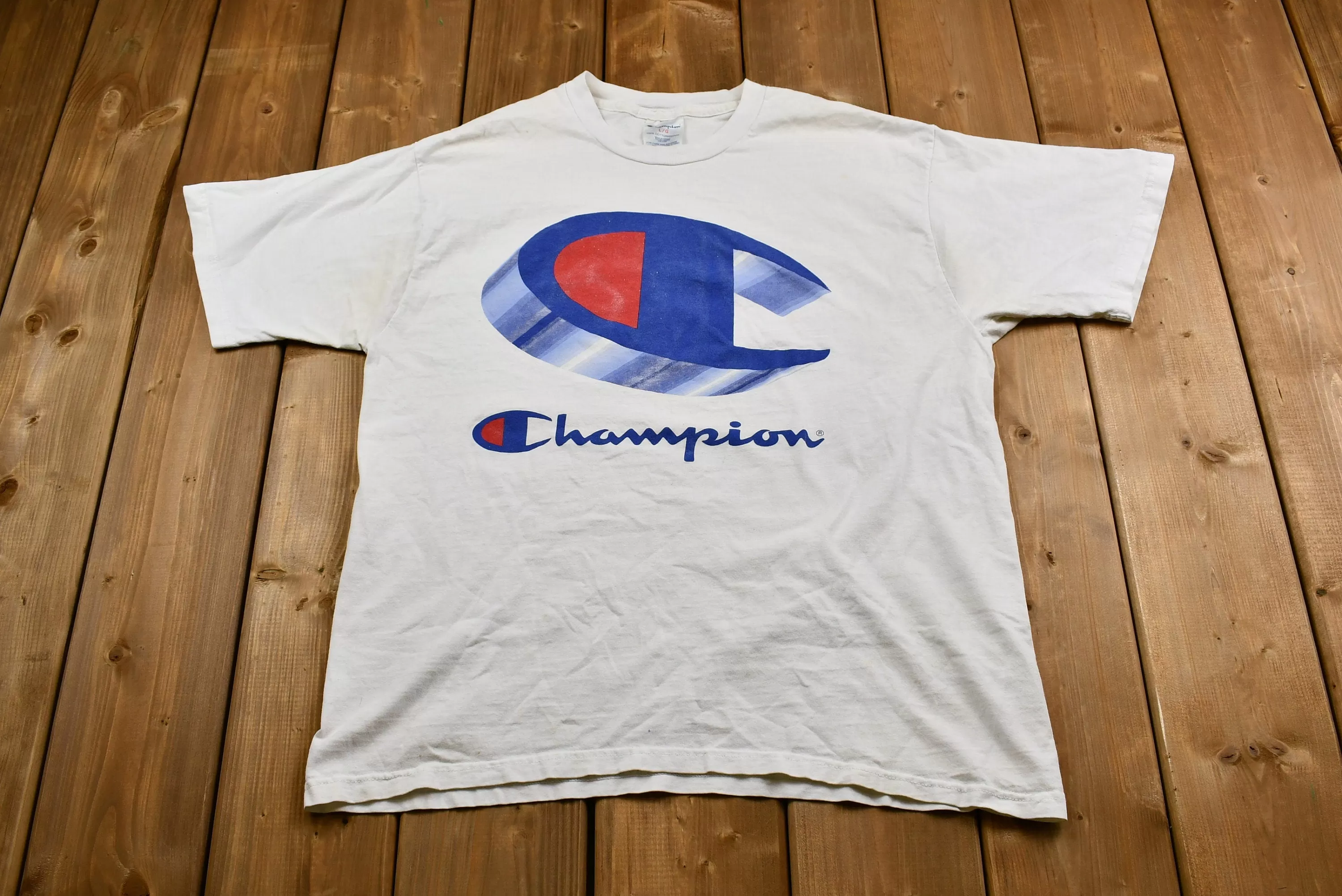 Vintage 1990s Champion Logo T-Shirt / Made in Canada / 90s Streetwear / Retro Style